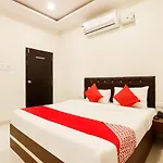 Oyo Flagship 30861 Hotel Velocity Vijay Nagar